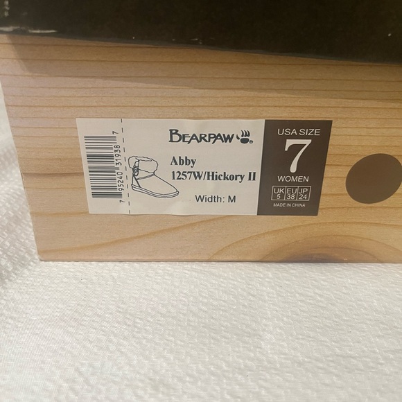 NWB BearPawAbby Hickory Boots - Picture 7 of 7